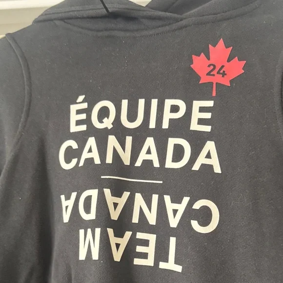 lululemon athletica Black Team Canada Olympics special edition Hoodie - Picture 2 of 4
